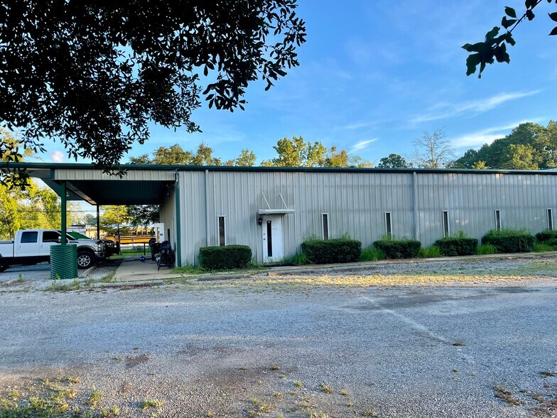 3221 Anton St, Mobile, AL for sale - Building Photo - Image 3 of 17