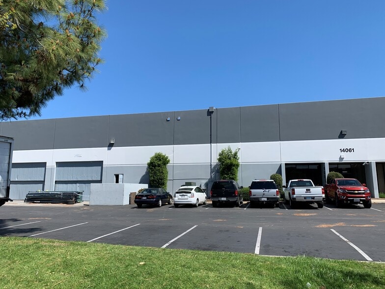 14063 Borate St, Santa Fe Springs, CA for lease - Building Photo - Image 2 of 7