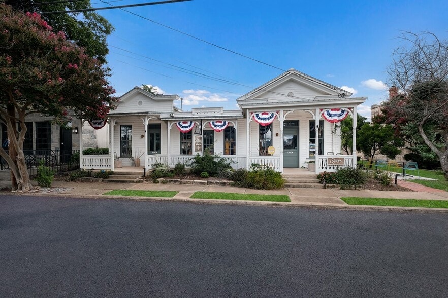 632-636 High St, Comfort, TX for sale - Building Photo - Image 2 of 46