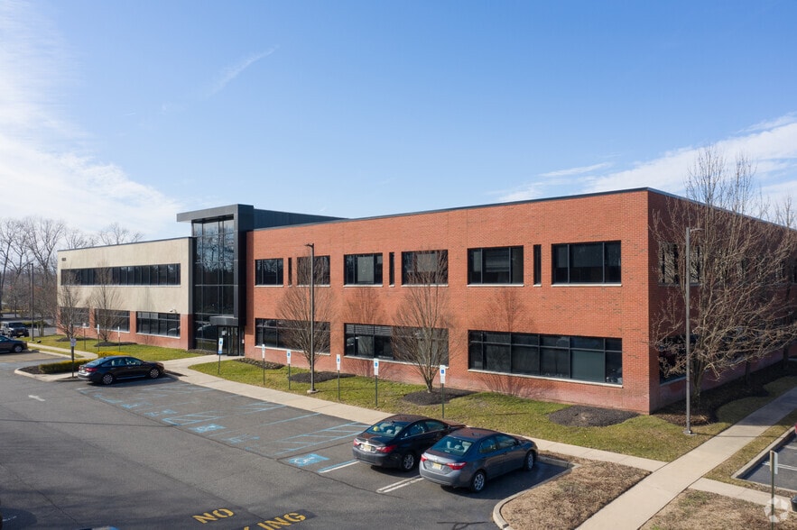 4814 Outlook Dr, Wall Township, NJ for lease - Building Photo - Image 3 of 10