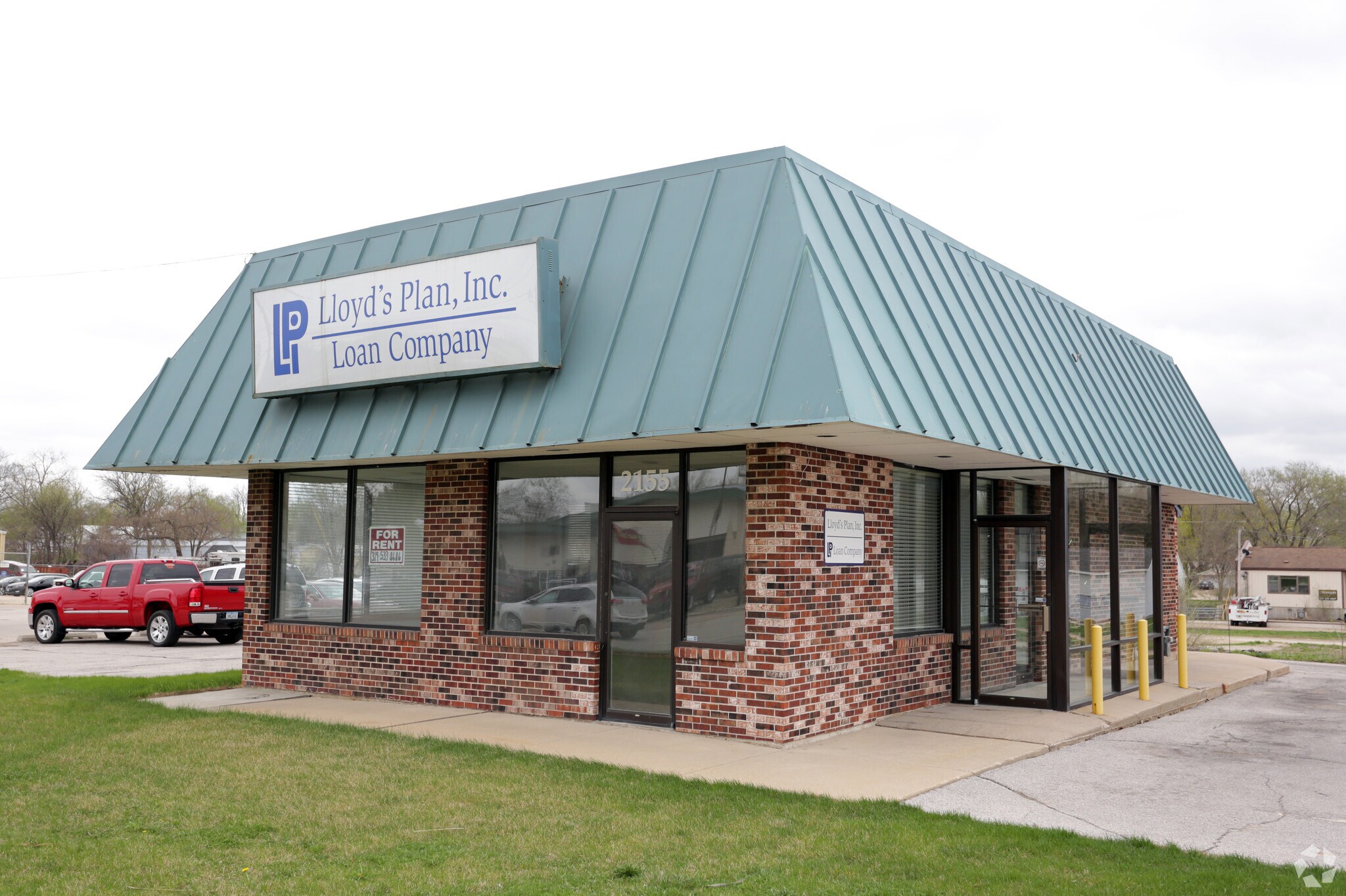 2155 7th Ave, Marion, IA for sale Primary Photo- Image 1 of 1