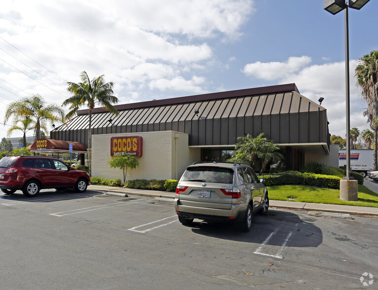 23000 Lake Forest Dr, Laguna Hills, CA for lease - Building Photo - Image 2 of 4