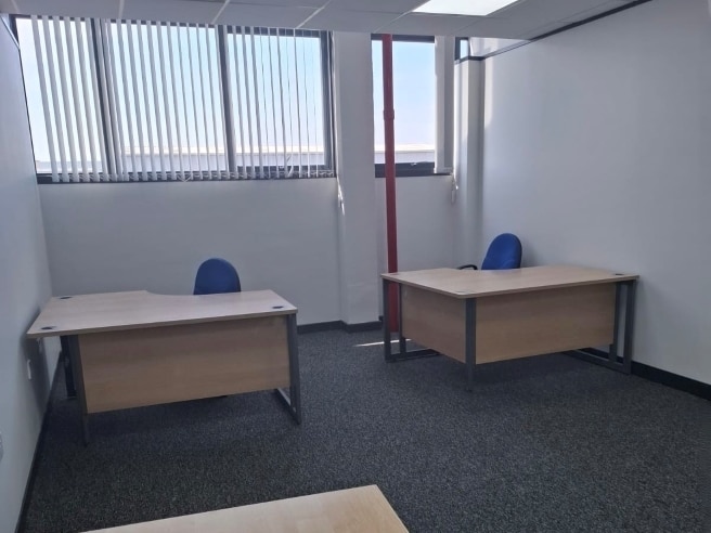 Howard Chase, Basildon for lease Interior Photo- Image 1 of 7