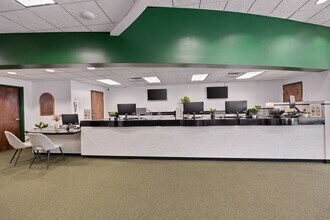 2020 W Pensacola St, Tallahassee, FL for lease Interior Photo- Image 2 of 11