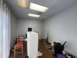 1601 El Camino Real, Belmont, CA for lease Interior Photo- Image 2 of 4