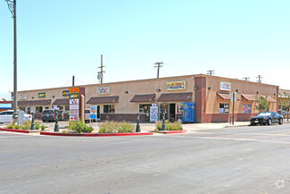 More details for 129-169 E Antelope Ave, Woodlake, CA - Retail for Lease