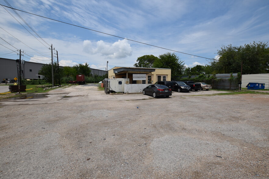 16401 Market St, Channelview, TX for sale - Primary Photo - Image 2 of 6