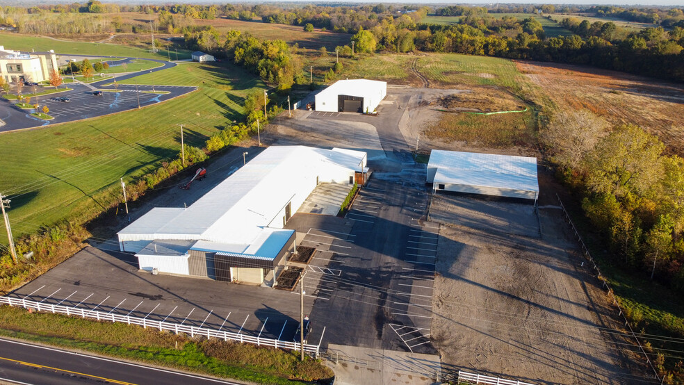 2606 E Rock Haven Rd, Harrisonville, MO for lease - Aerial - Image 1 of 34