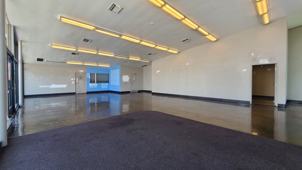 1500 S Baldwin Ave, Arcadia, CA for lease - Building Photo - Image 3 of 34