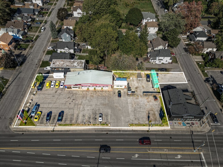 6499 Lundys Ln, Niagara Falls, ON for sale - Building Photo - Image 3 of 40