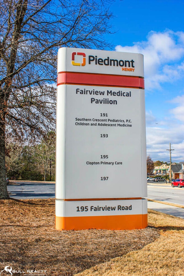 191 Fairview Rd, Ellenwood, GA 30294