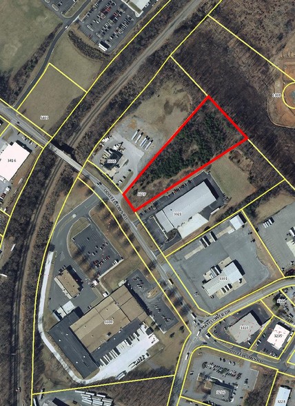 3327 Odd Fellows Rd, Lynchburg, VA for lease - Primary Photo - Image 1 of 2