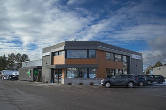 More details for 451 Rue Principale, Pohénégamook, QC - Flex for Sale