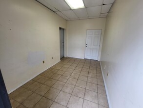 10617 Fuqua St, Houston, TX for lease Building Photo- Image 1 of 3