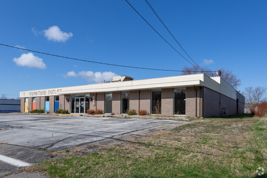 148 S Waverly Rd, Holland, MI for lease - Building Photo - Image 2 of 8