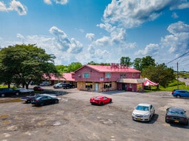 Western Ranch Motor Inn - Pub