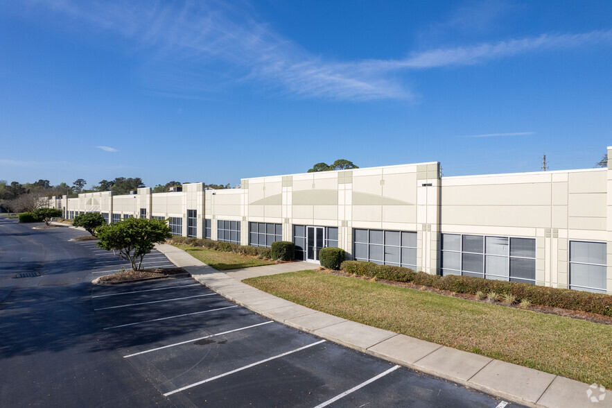 6500 Bowden Rd, Jacksonville, FL for lease - Building Photo - Image 3 of 10