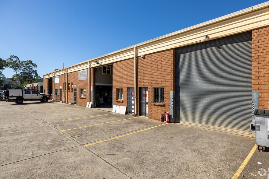 15-17 Tucks Rd, Seven Hills for sale - Building Photo - Image 3 of 5