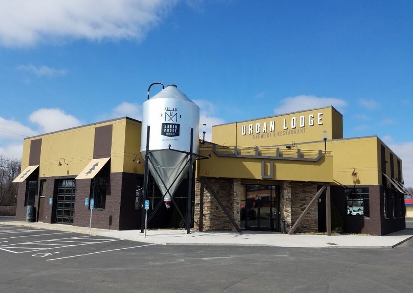 415 N Benton Dr, Sauk Rapids, MN 56379