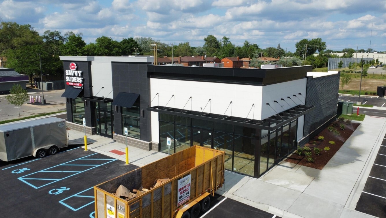 21330 Greenfield Rd, Oak Park, MI for lease Building Photo- Image 1 of 2