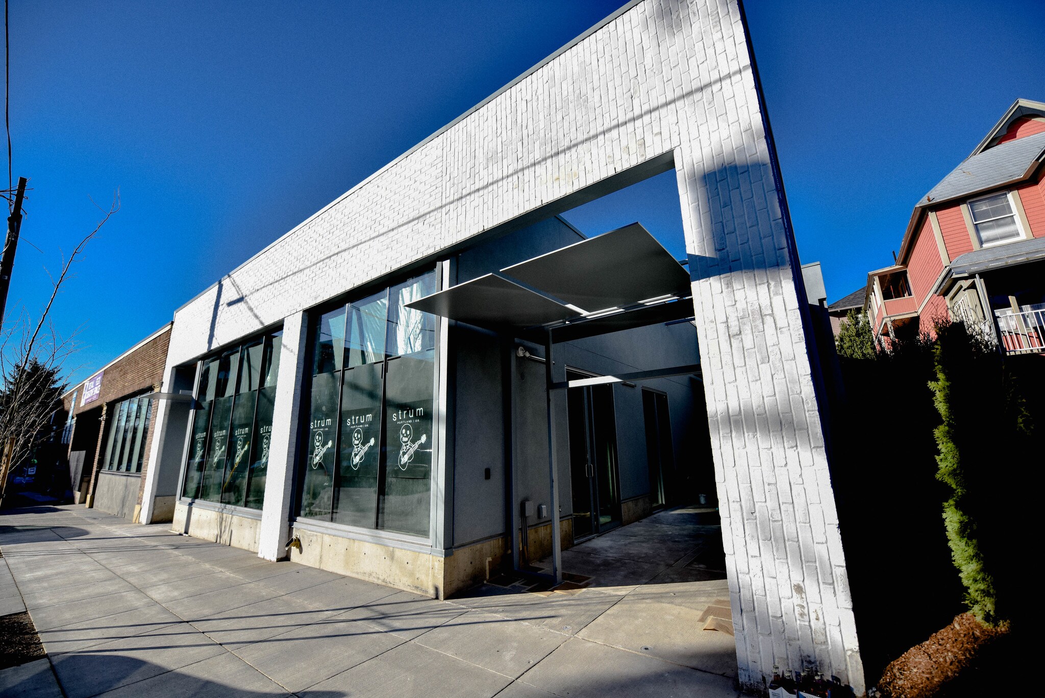 1403-1421 SE Stark St, Portland, OR for sale Building Photo- Image 1 of 1