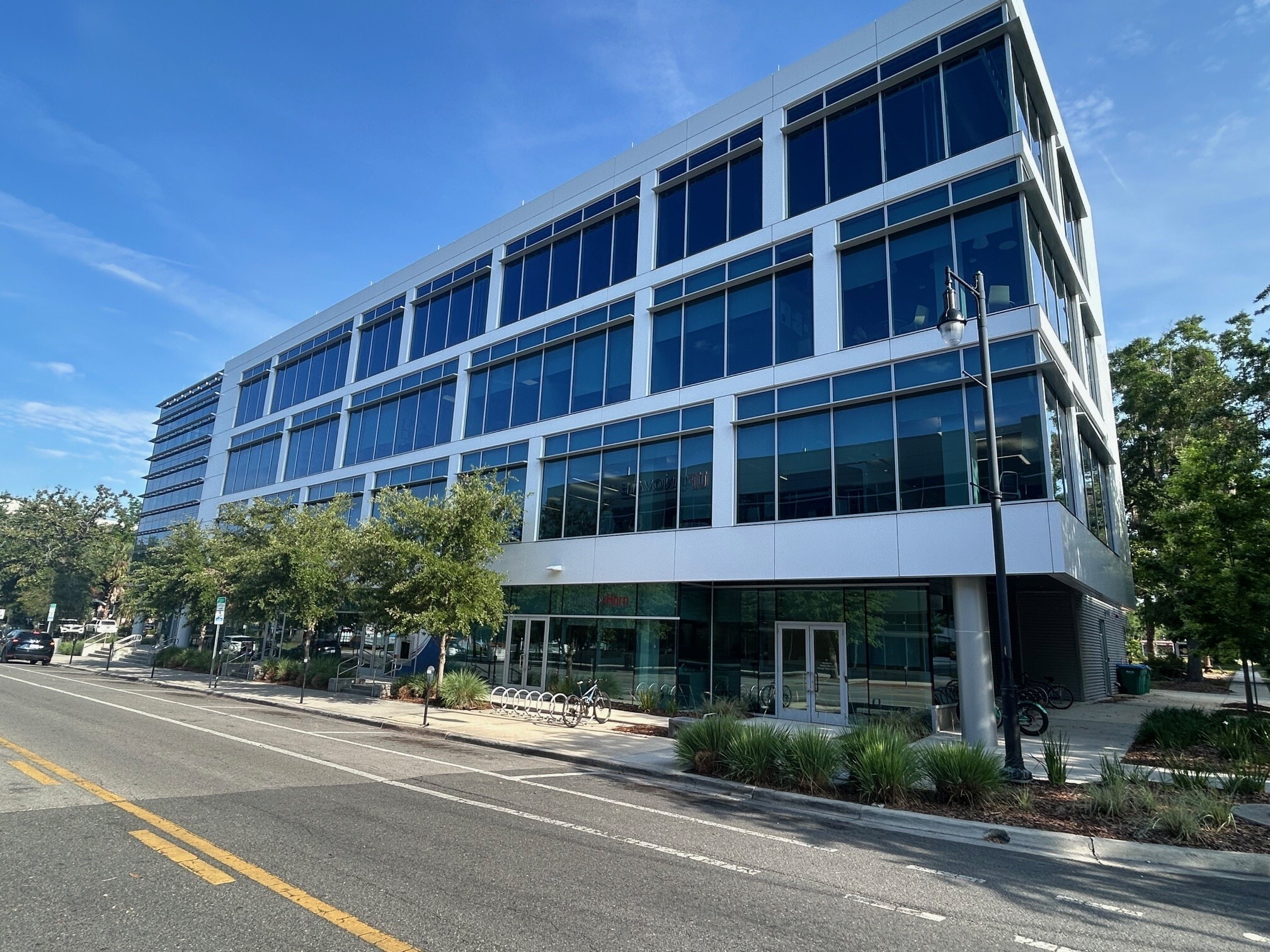 800 SW 2nd Ave, Gainesville, FL for lease Building Photo- Image 1 of 8