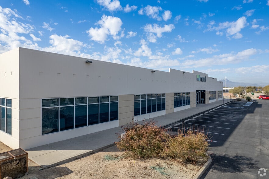 1455 W River Rd, Tucson, AZ for lease - Building Photo - Image 3 of 28