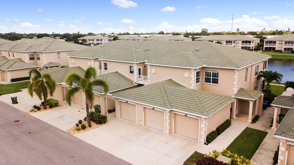 6534 7th Avenue Cir W, Bradenton, FL for sale Primary Photo- Image 1 of 1