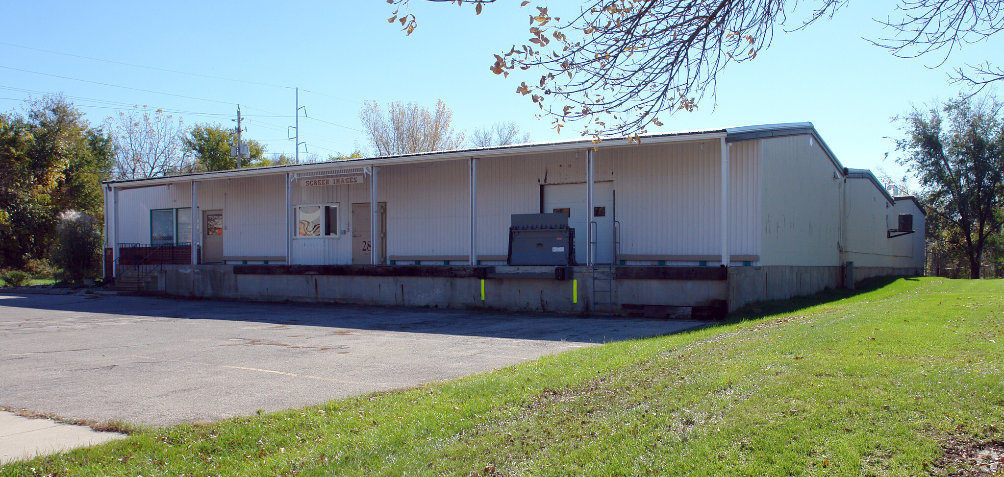 28 Clark St, Des Moines, IA for sale Primary Photo- Image 1 of 1