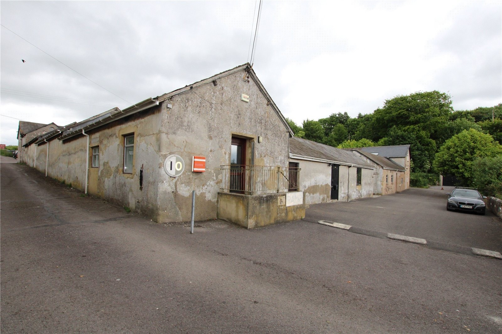 Salisbury Rd, Steeple Langford for sale Primary Photo- Image 1 of 1