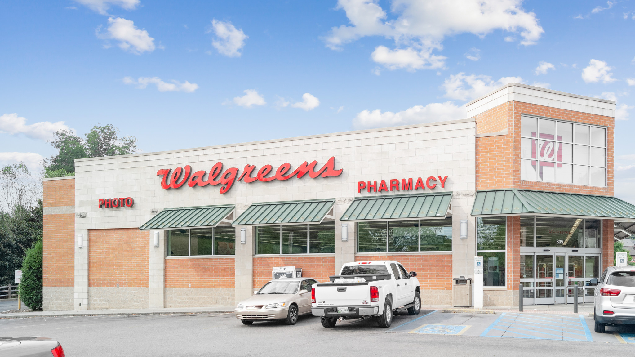 805 W Madison Ave, Athens, TN 37303 - Walgreens | LoopNet.com