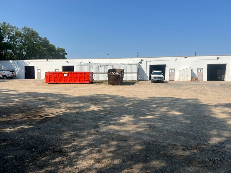 1308-1314 NE 113th Ave, Blaine, MN for lease - Building Photo - Image 2 of 6