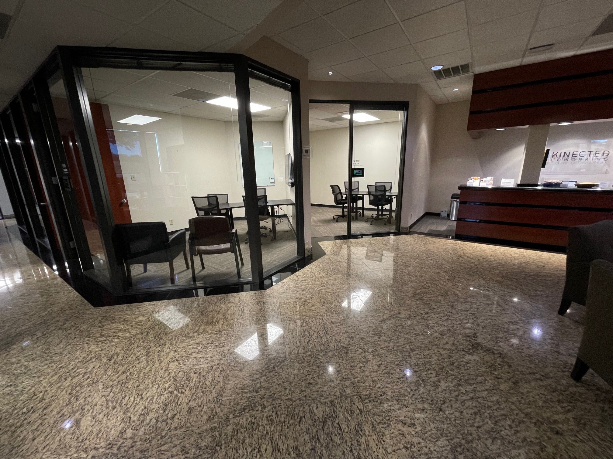 10401 W IH-10, San Antonio, TX for lease Lobby- Image 1 of 5