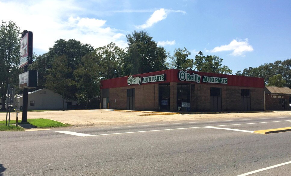 19050 Florida Blvd, Albany, LA for sale - Primary Photo - Image 1 of 1