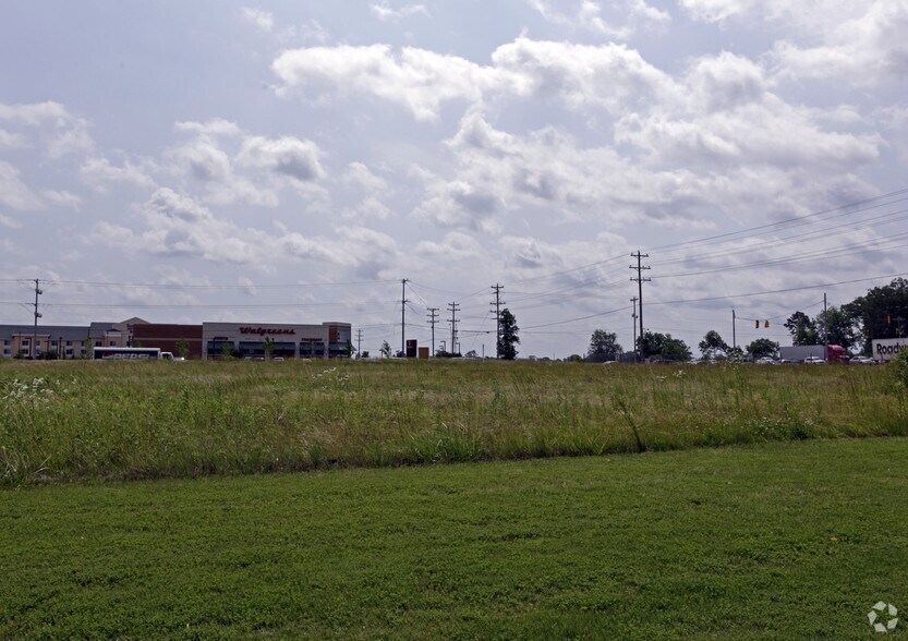 Hacks Cross Rd, Olive Branch, MS 38654