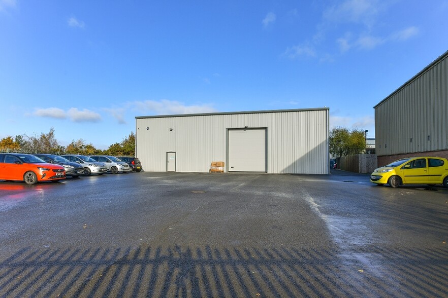 Fletchers Way, Mansfield for lease - Building Photo - Image 1 of 8