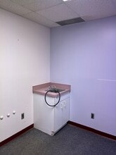 33566 W 8 Mile Rd, Farmington Hills, MI for lease Interior Photo- Image 2 of 3