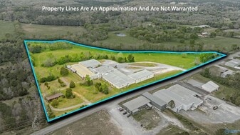 1800 Airport Rd W, Fort Payne AL - Warehouse