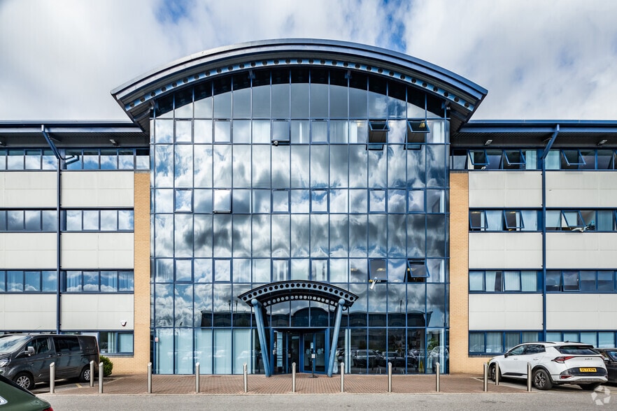 25 Goodlass Rd, Liverpool for lease - Building Photo - Image 2 of 46