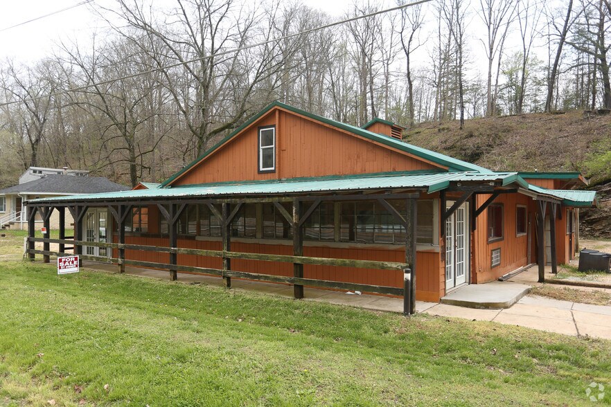 76 E State Hwy 248, Reeds Spring, MO for sale - Primary Photo - Image 1 of 1