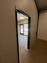 11363 Denton Dr, Dallas, TX for lease Interior Photo- Image 2 of 4