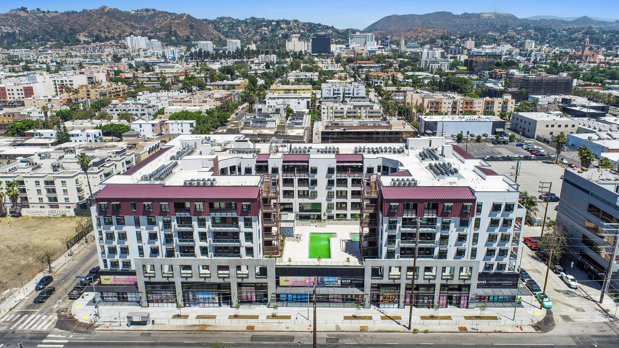 6933 Santa Monica Blvd, Los Angeles, CA 90038 - SMB Hollywood | LoopNet