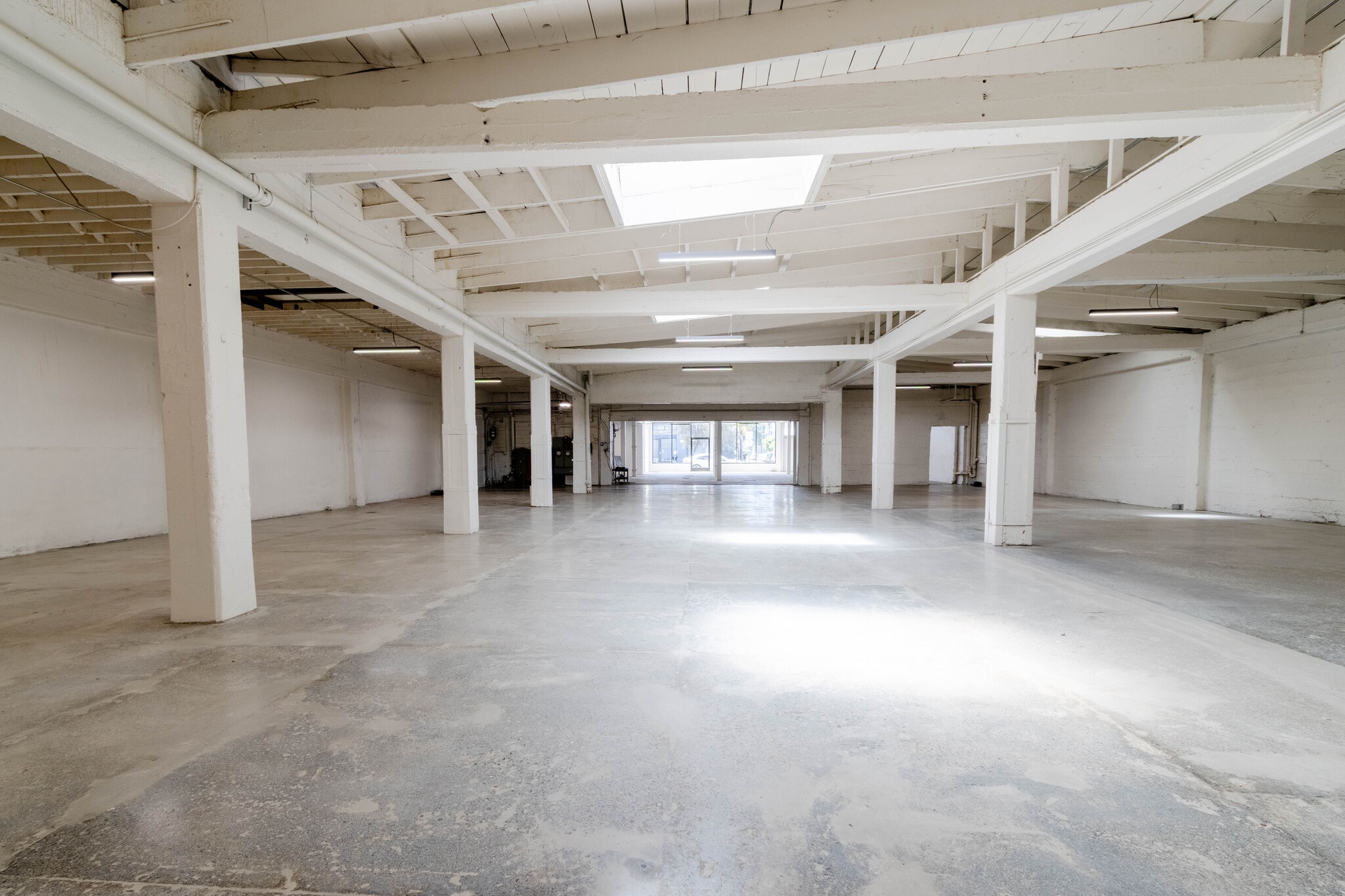 1330 Howard St, San Francisco, CA for lease Interior Photo- Image 1 of 2