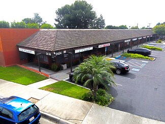 More details for 2424 N Grand Ave, Santa Ana, CA - Office, Office/Retail for Lease