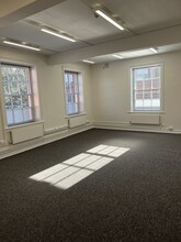 Millmead, Guildford for lease Interior Photo- Image 2 of 2