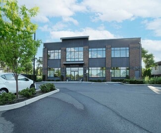 More details for 735 E Clarendon St, Gladstone, OR - Office for Sale