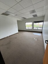 24404 S Vermont Ave, Harbor City, CA for lease Interior Photo- Image 2 of 3