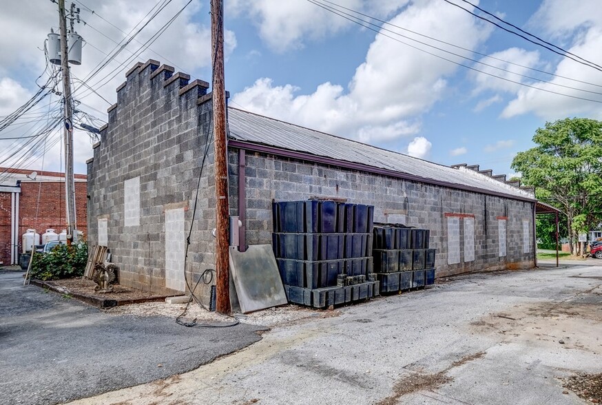 48 Alley St, Murphy, NC for sale - Building Photo - Image 2 of 12