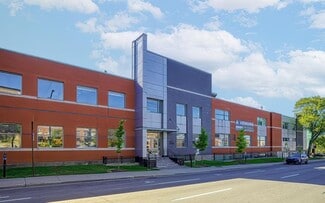 More details for 8480-8490 Boul St-Laurent, Montréal, QC - Industrial for Lease