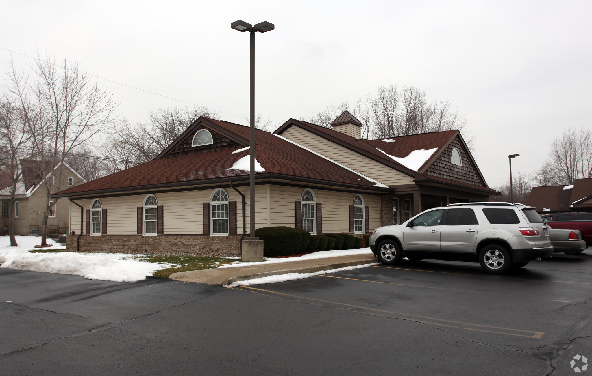 30201 Dequindre Rd, Madison Heights, MI for lease Building Photo- Image 1 of 4